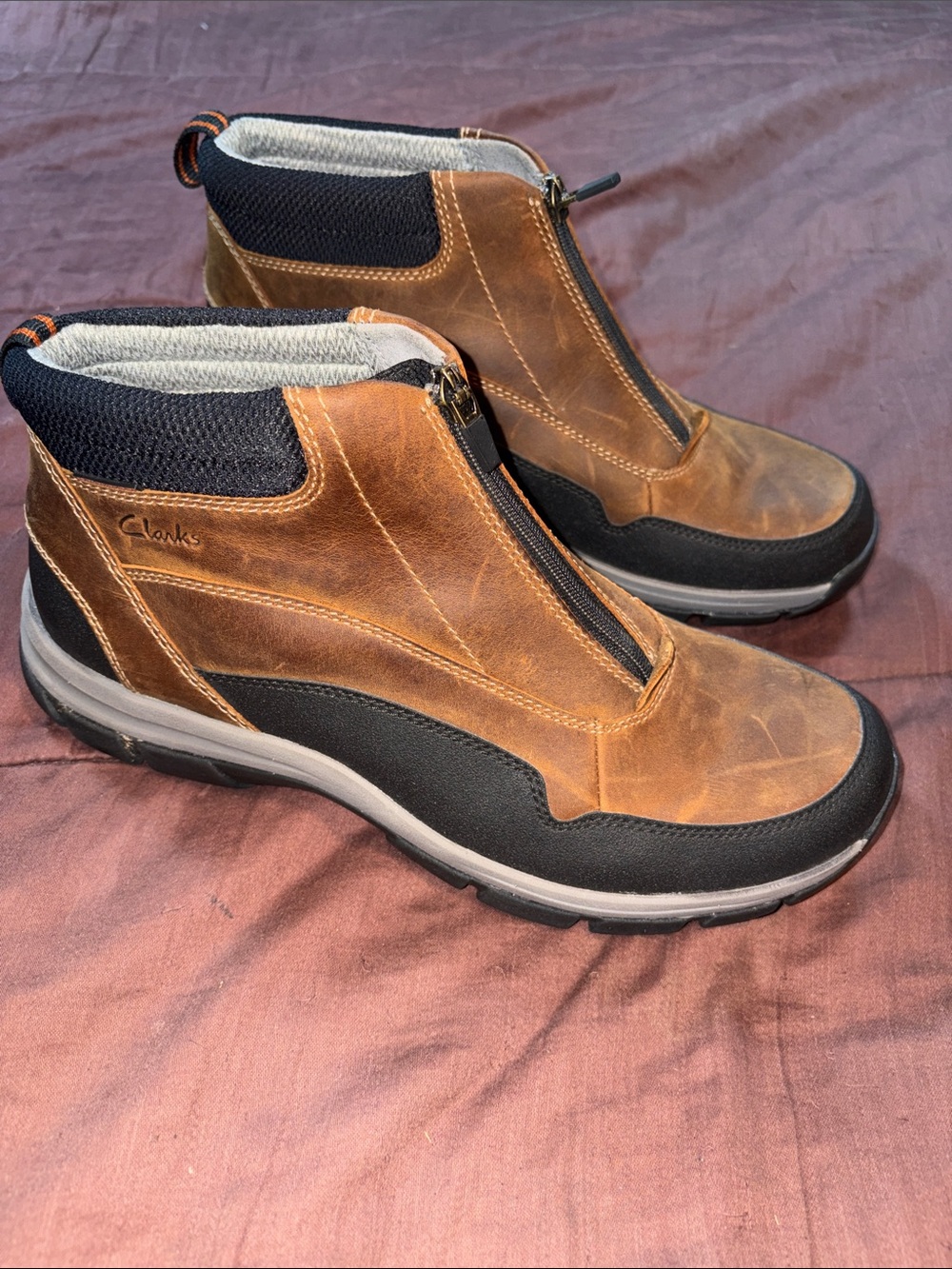 Men’s Brown Shoe Boots by Clark’s Brand.  EUC!